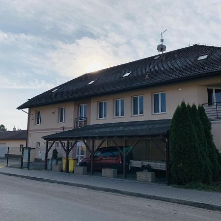 Ubytovna Gemini Stará Turá Eksteriør billede